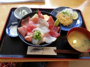 海鮮丼